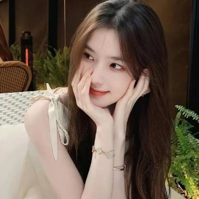 卡美拉对深海怪兽吉古拉